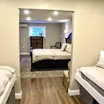 Cameron Estate Inn