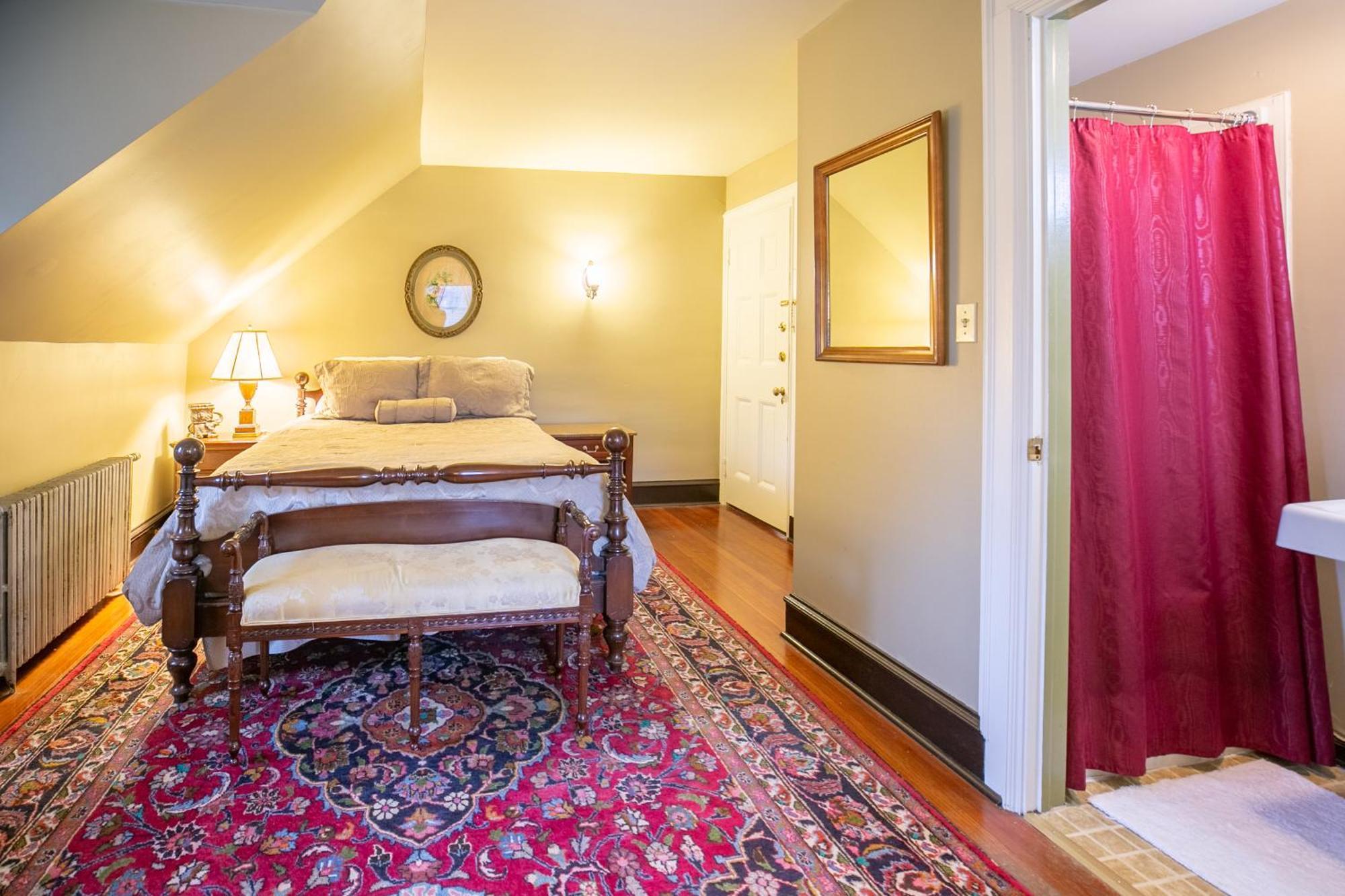 Cameron Estate 5* Mount Joy