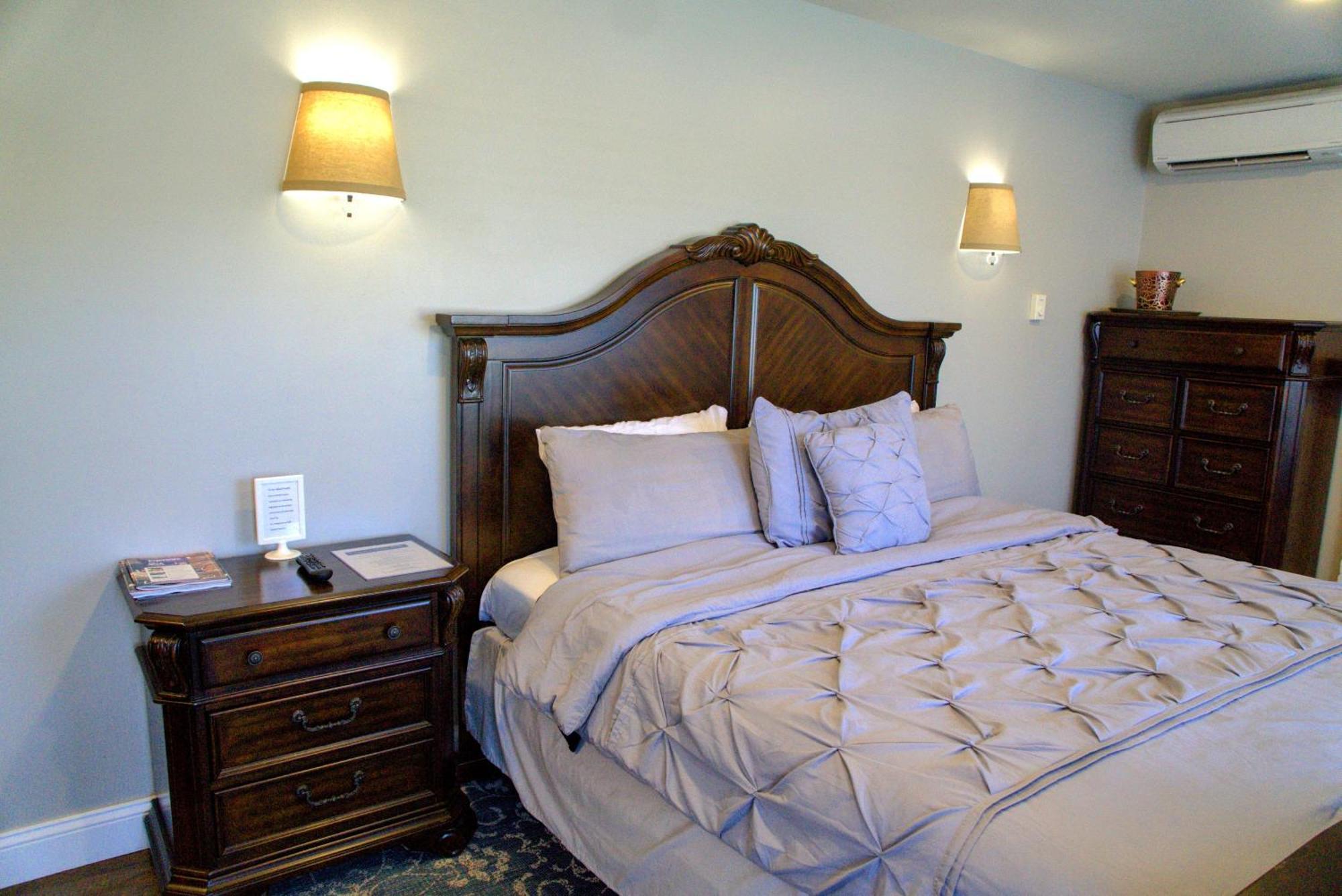 Cameron Estate 5* Mount Joy